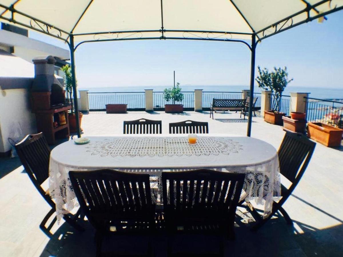 Ferienwohnung Riviera Mare Varraze Exterior foto